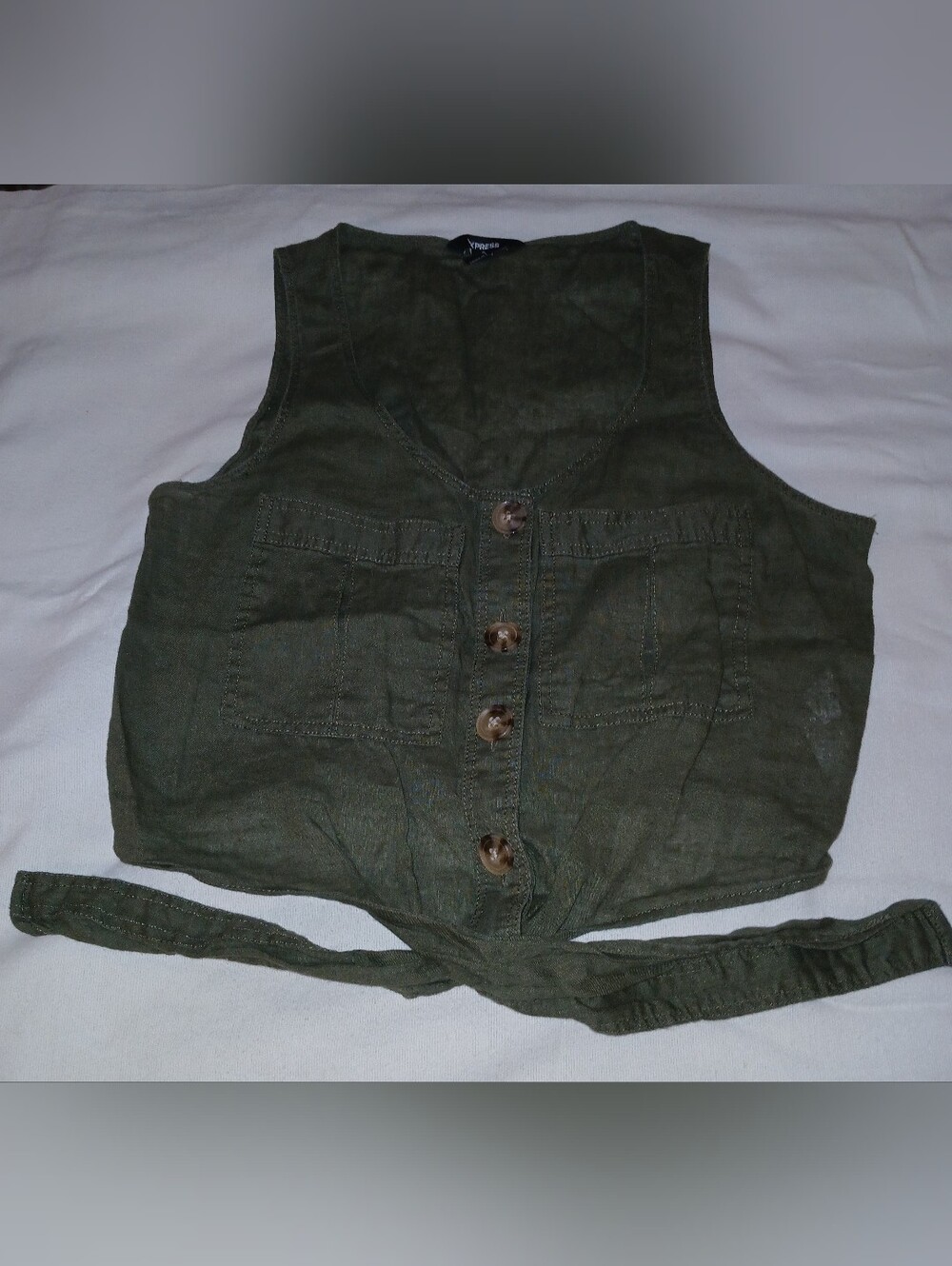 Pre-loved Women's Olive Green Button-Front Tie Waist Crop Top